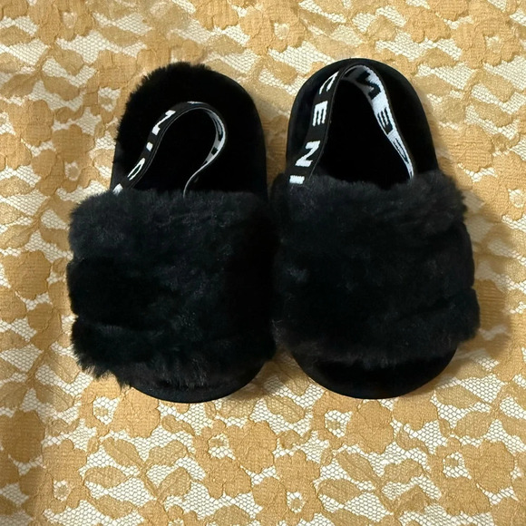 Other - Black Faux Fur slides crib shoes 6m-12m